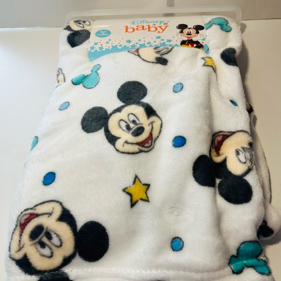 Disney Baby Soft & Cuddly Mickey Mouse Faces Stars White Baby Blanket 30" x 40" - Picture 7 of 12